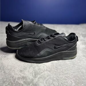 Men’s Nike Air Black Mesh Sneakers